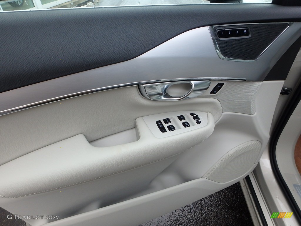 2018 XC90 T6 AWD Momentum - Luminous Sand Metallic / Blonde photo #11
