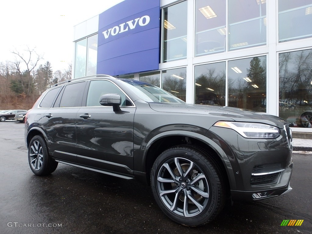 2018 Pine Grey Metallic Volvo Xc90 T6 Awd Momentum