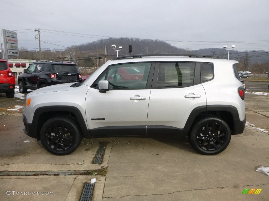 2017 Renegade Latitude 4x4 - Glacier Metallic / Black photo #2