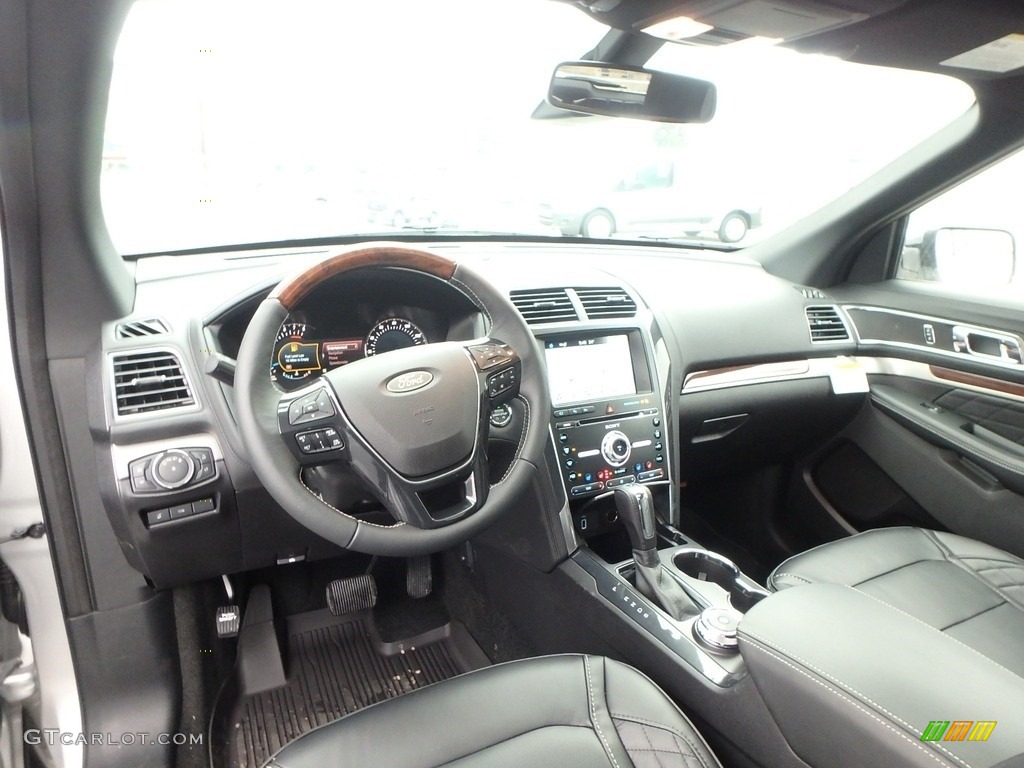 2018 Explorer Platinum 4WD - Ingot Silver / Ebony Black photo #12