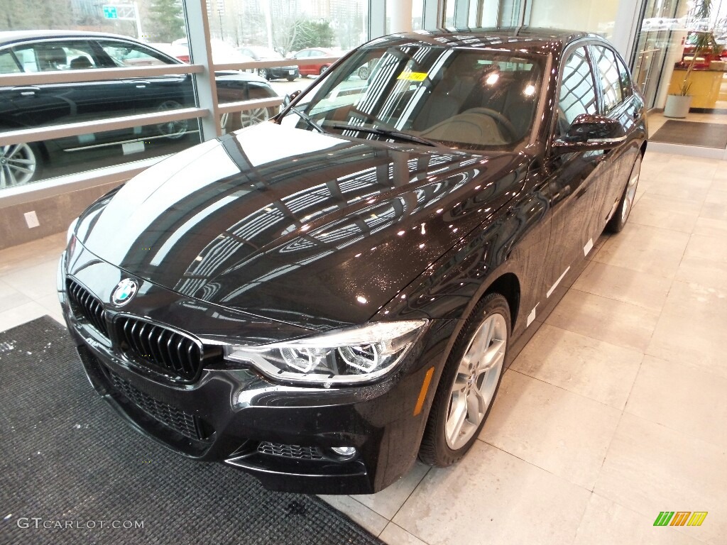 2018 3 Series 330i xDrive Sedan - Black Sapphire Metallic / Black photo #3