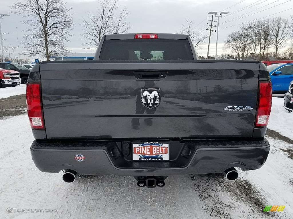 2018 1500 Express Quad Cab 4x4 - Maximum Steel Metallic / Black/Diesel Gray photo #5