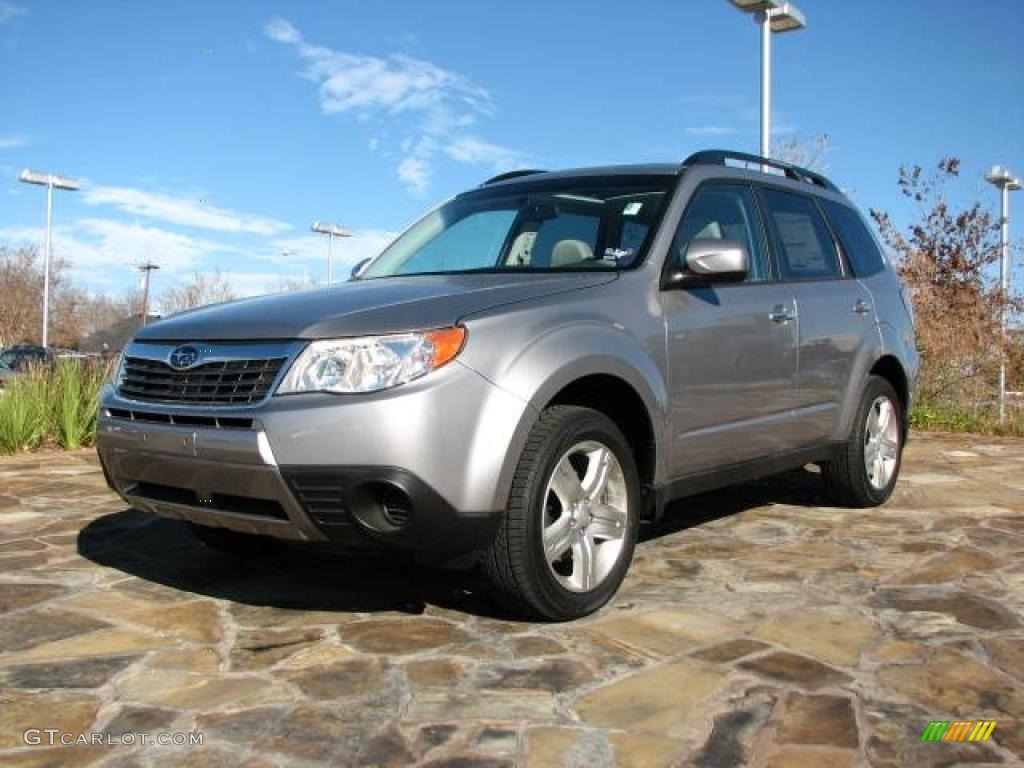 2009 Forester 2.5 X Premium - Spark Silver Metallic / Platinum photo #2