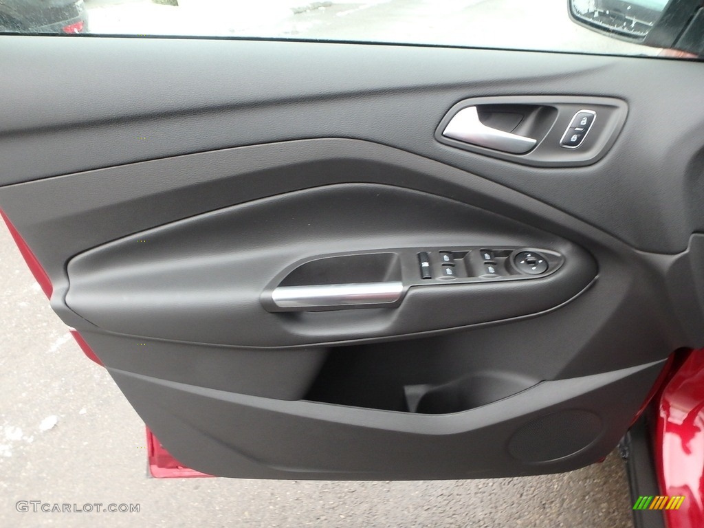 2018 Ford Escape SE 4WD Charcoal Black Door Panel Photo #124826416