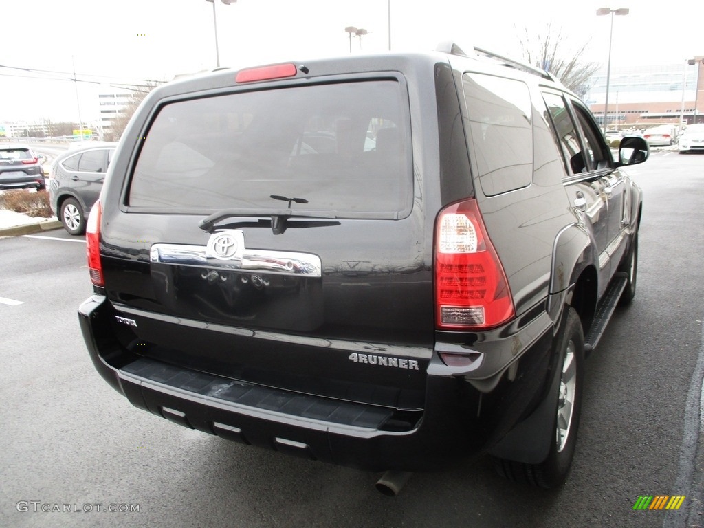 2007 4Runner SR5 4x4 - Black / Dark Charcoal photo #5