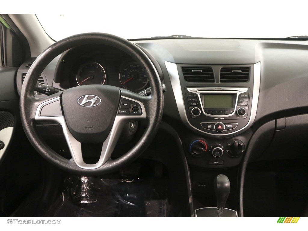 2013 Accent GS 5 Door - Electrolyte Green / Black photo #18