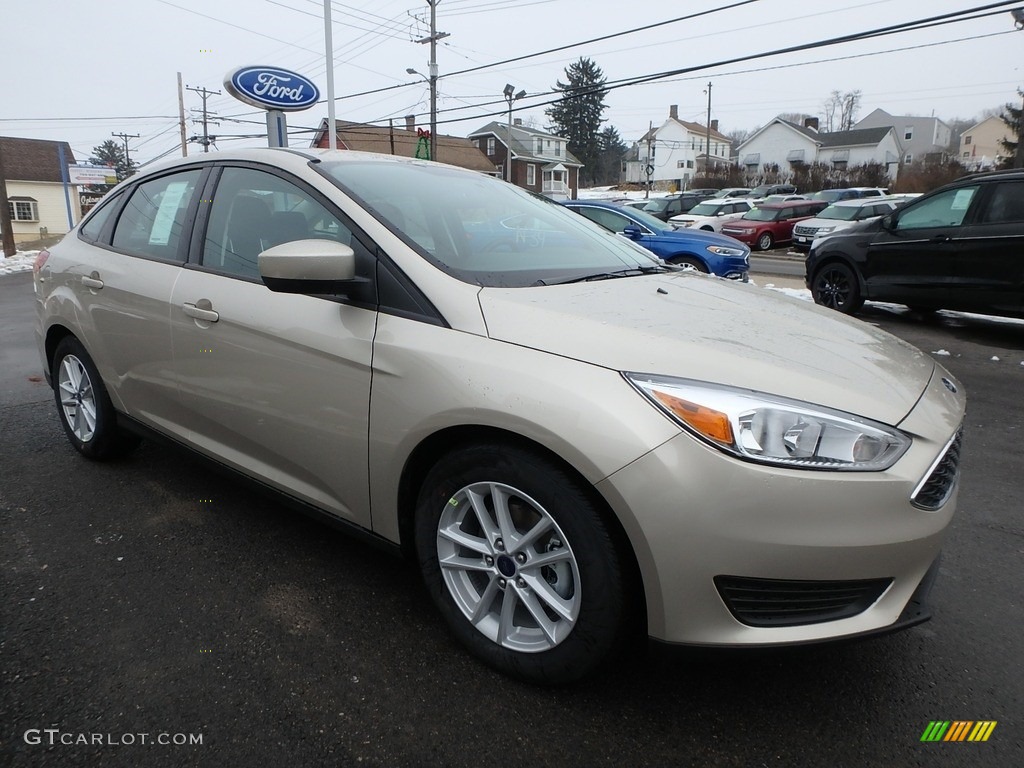 White Gold 2018 Ford Focus SE Sedan Exterior Photo #124827748