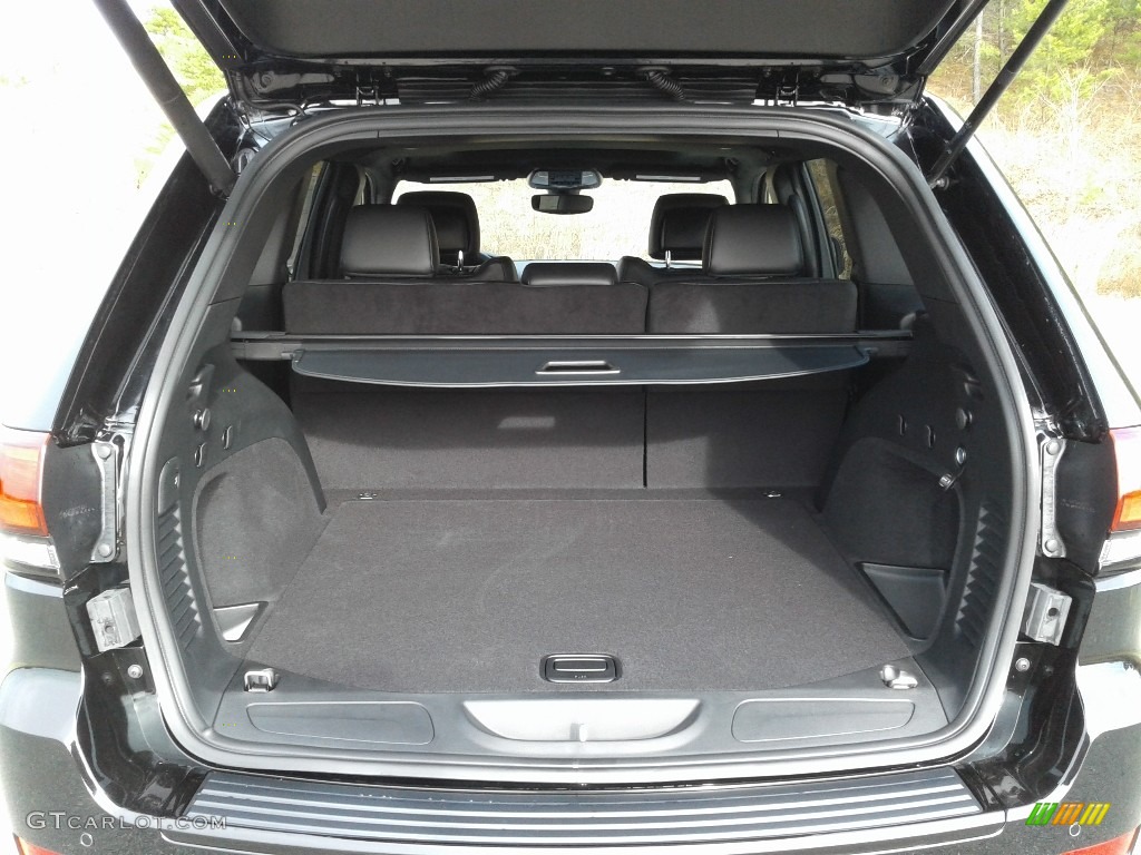 2018 Jeep Grand Cherokee Laredo 4x4 Trunk Photos