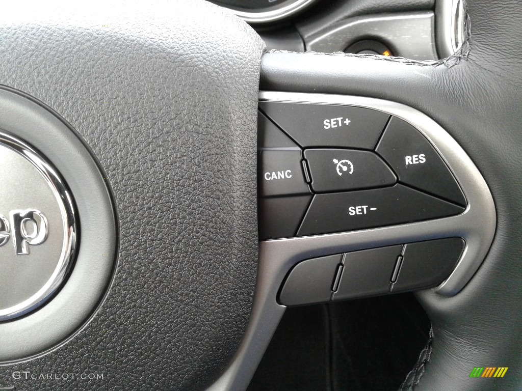 2018 Jeep Grand Cherokee Laredo 4x4 Controls Photo #124831471