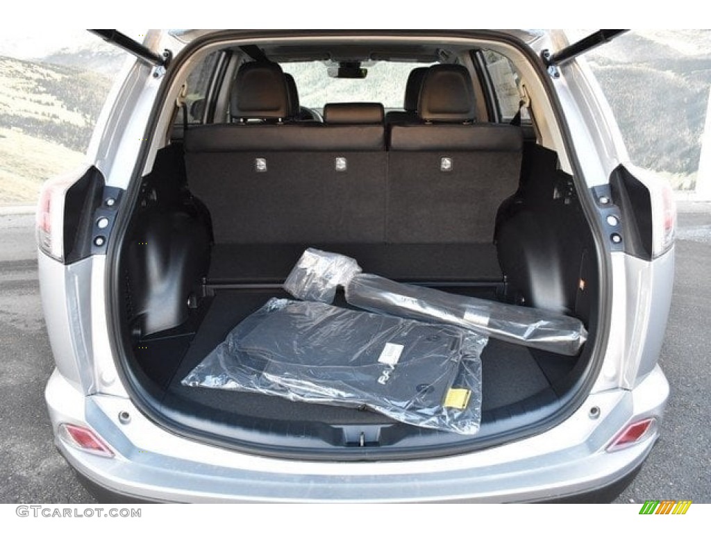 2018 Toyota RAV4 Limited AWD Hybrid Trunk Photo #124831720