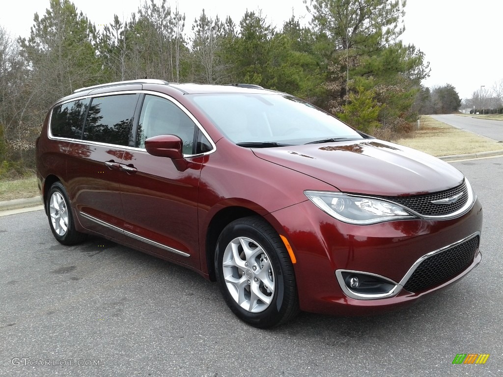 Velvet Red Pearl 2018 Chrysler Pacifica Touring L Exterior Photo #124833516