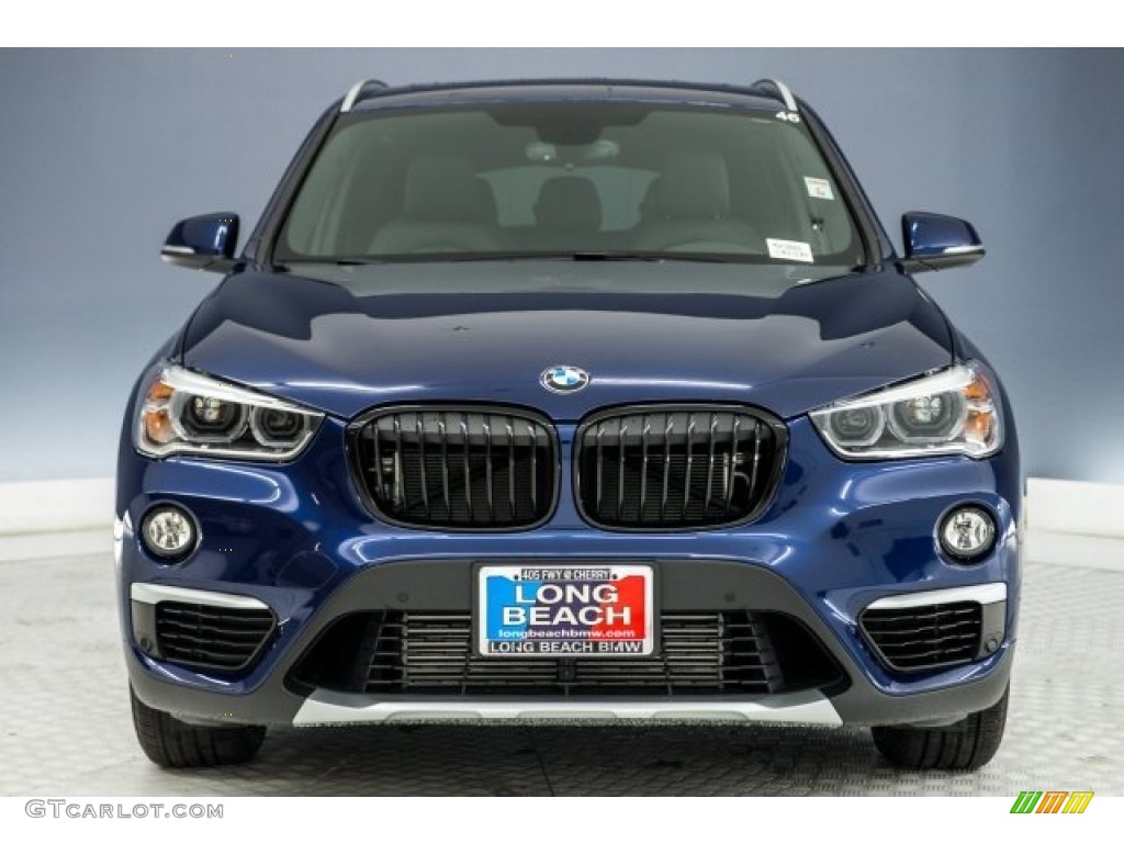 2017 X1 sDrive28i - Mediterranean Blue Metallic / Black photo #2