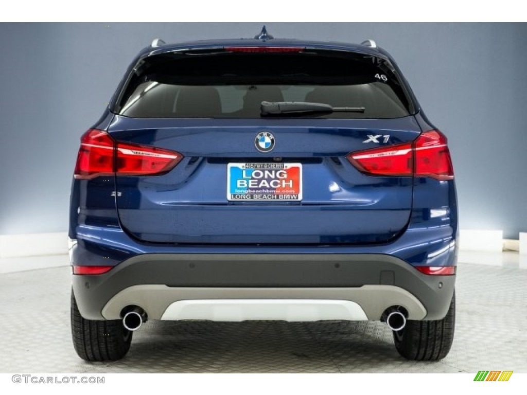 2017 X1 sDrive28i - Mediterranean Blue Metallic / Black photo #3