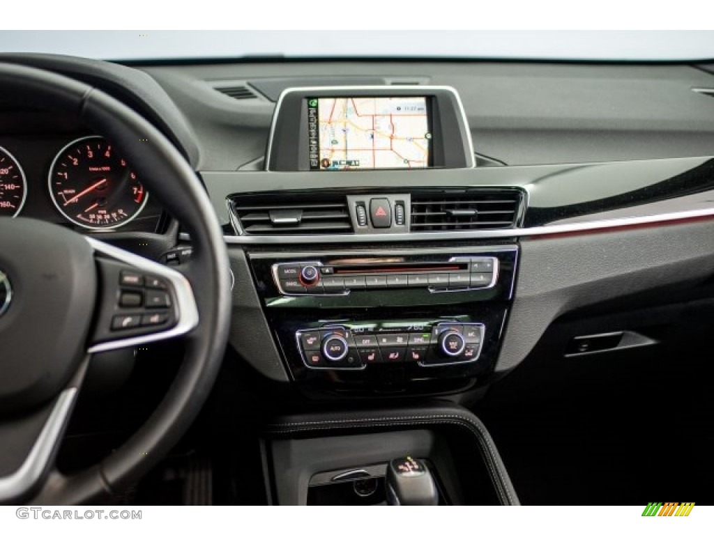 2017 X1 sDrive28i - Mediterranean Blue Metallic / Black photo #5