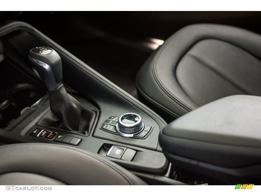 2017 X1 sDrive28i - Mediterranean Blue Metallic / Black photo #9