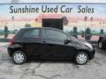 2007 Black Sand Pearl Toyota Yaris 3 Door Liftback  photo #2