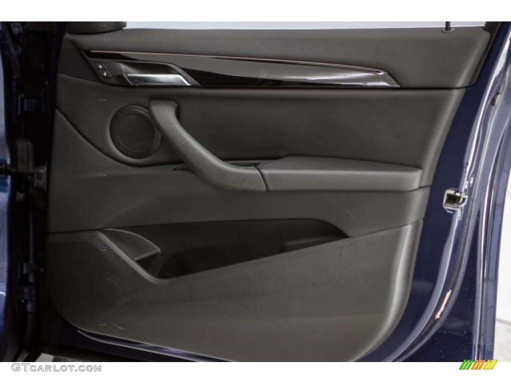 2017 X1 sDrive28i - Mediterranean Blue Metallic / Black photo #21