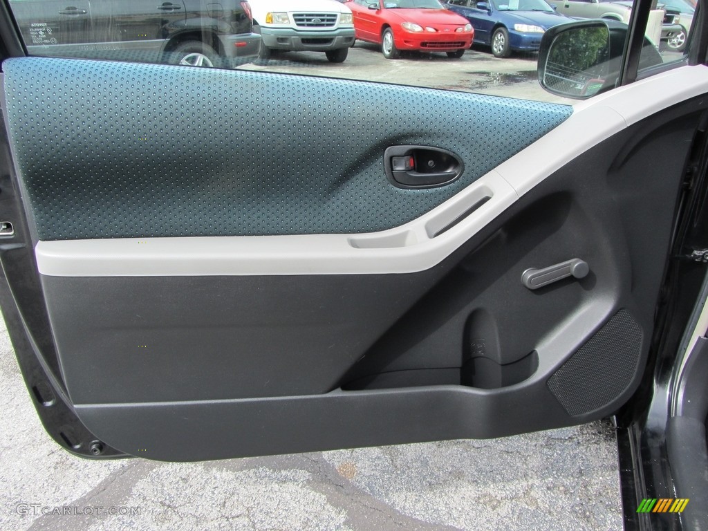 2007 Yaris 3 Door Liftback - Black Sand Pearl / Dark Charcoal photo #9