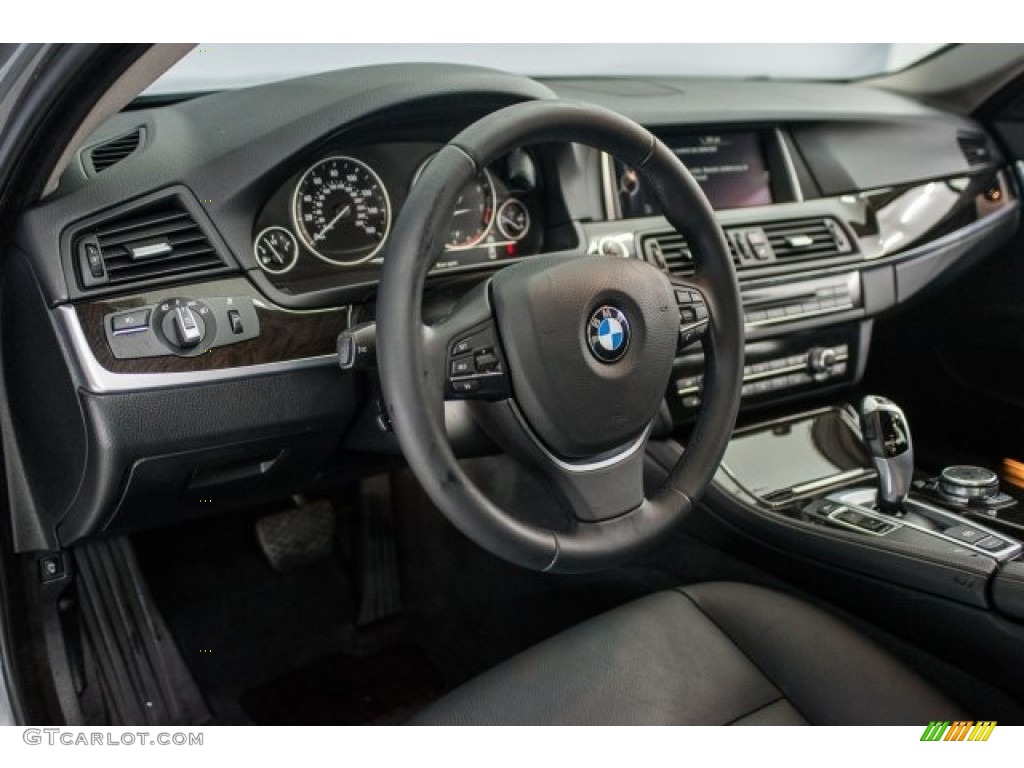 2015 5 Series 528i Sedan - Space Gray Metallic / Black photo #15