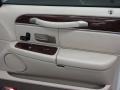 Vibrant White - Town Car Signature Photo No. 10