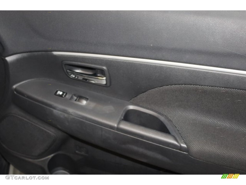 2012 Outlander Sport SE - Mercury Gray Pearl / Black photo #35