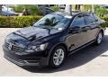 Black - Passat S Sedan Photo No. 4