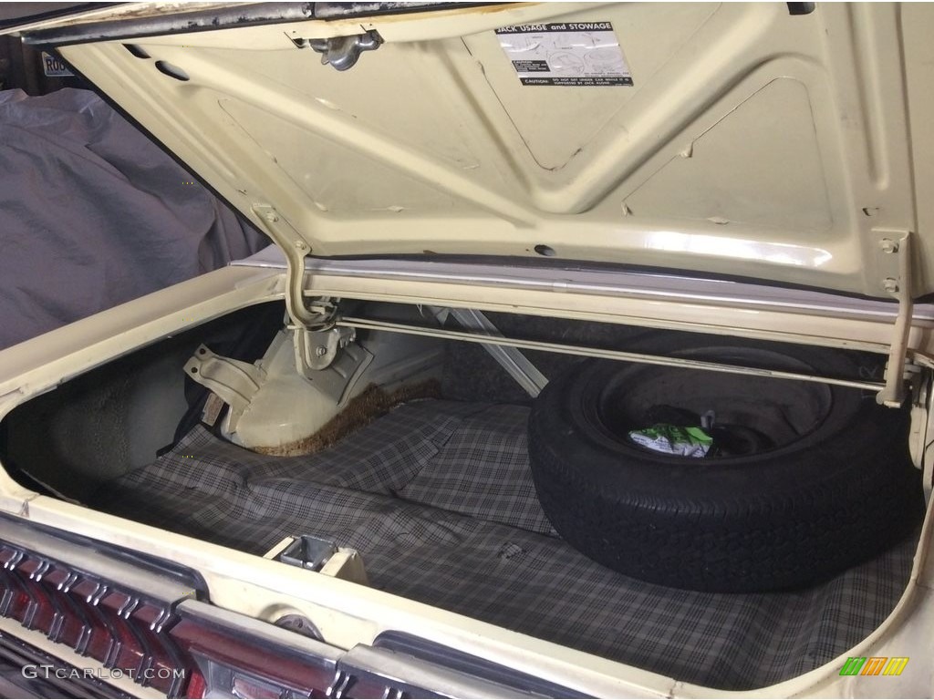 1970 Mercury Cougar Hardtop Trunk Photo #124844460