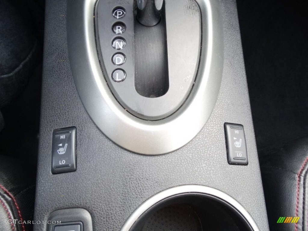 2012 Rogue SV AWD - Black Amethyst / Black photo #29