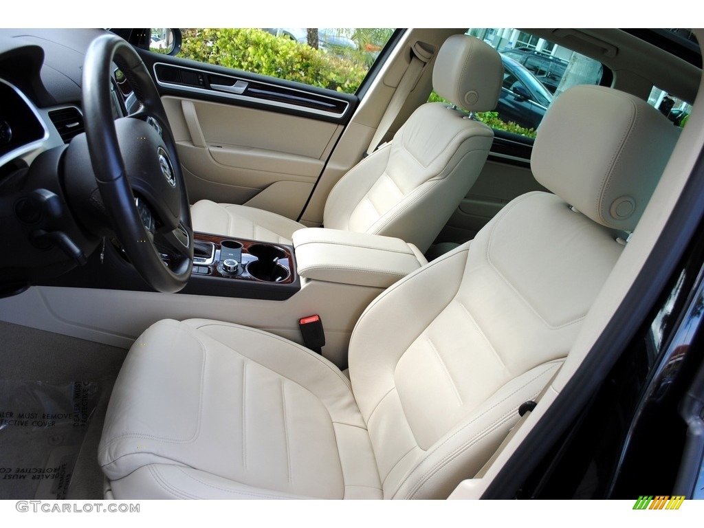 2014 Touareg V6 Lux 4Motion - Black / Cornsilk Beige photo #14