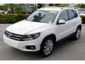 Candy White - Tiguan SE Photo No. 4