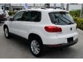 Candy White - Tiguan SE Photo No. 6