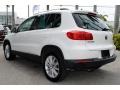 Candy White - Tiguan SE Photo No. 7