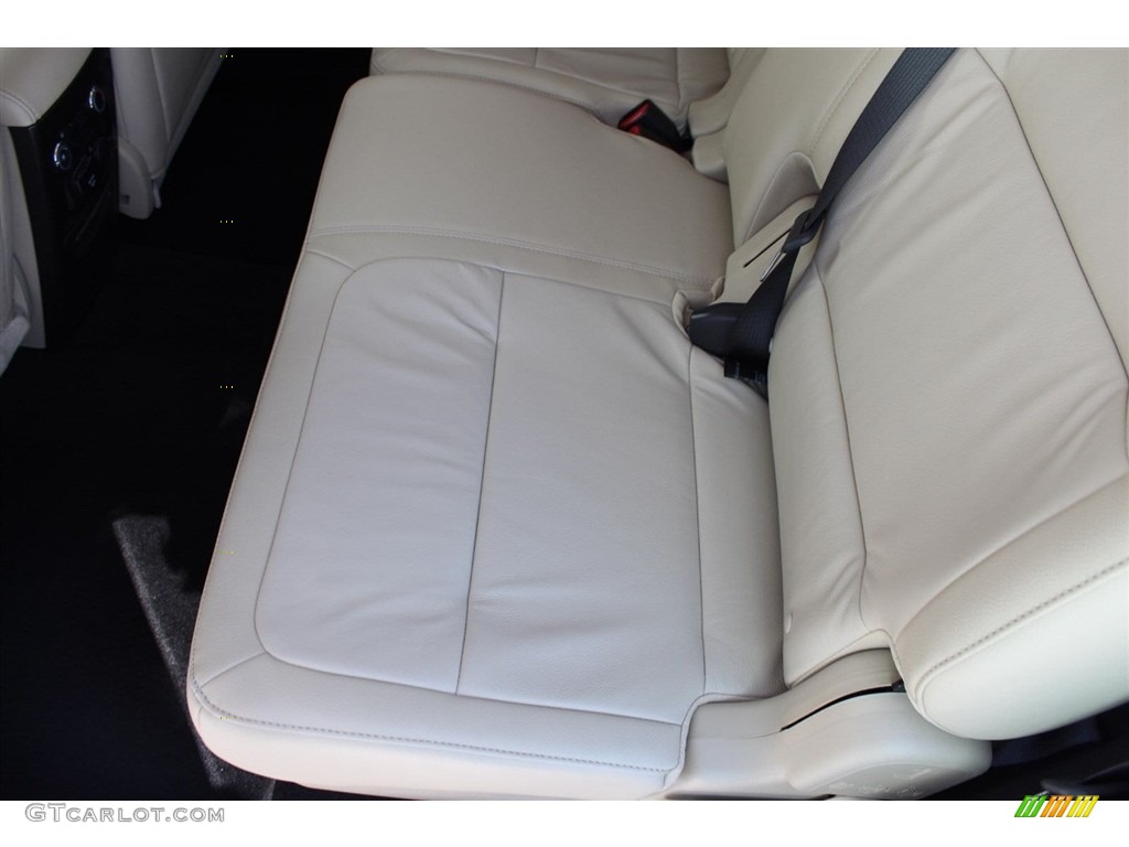2018 Ford Flex SEL Rear Seat Photo #124846182