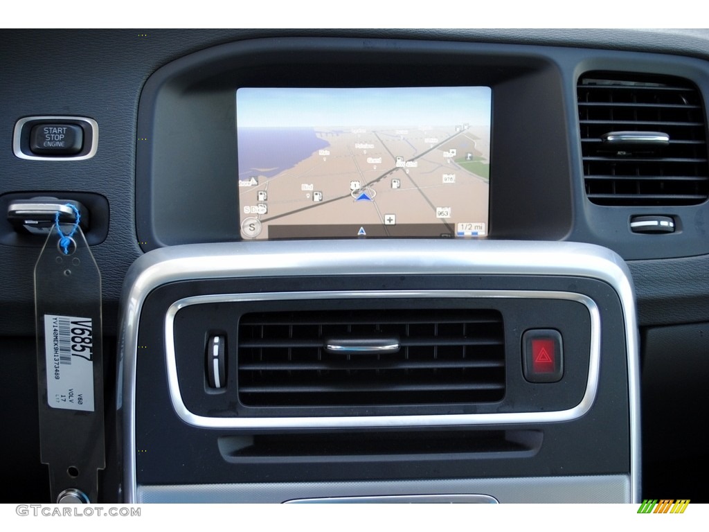 2017 Volvo V60 T5 Navigation Photo #124846575