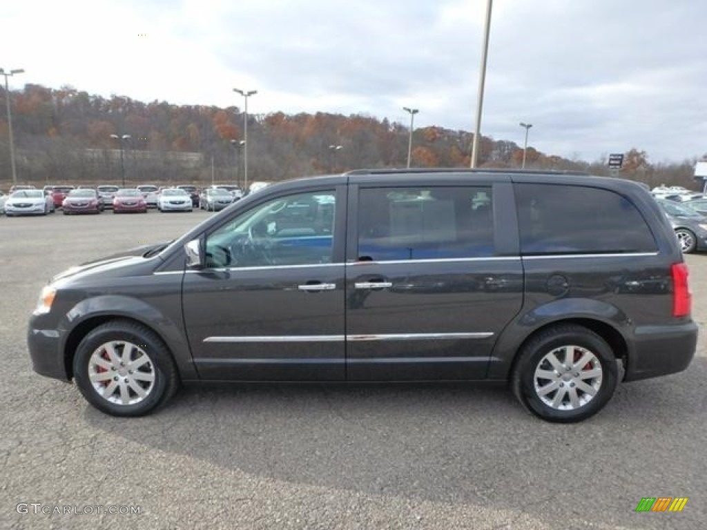 2012 Town & Country Touring - L - Dark Charcoal Pearl / Black/Light Graystone photo #2