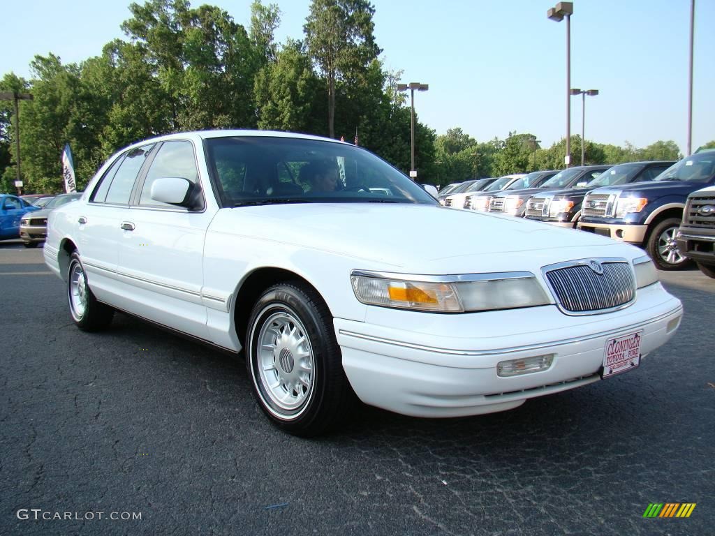 1996 Grand Marquis LS - Vibrant White / Deep Slate Blue photo #1