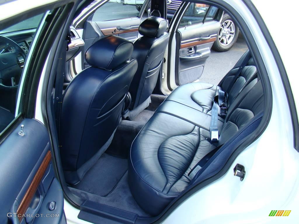 1996 Grand Marquis LS - Vibrant White / Deep Slate Blue photo #9