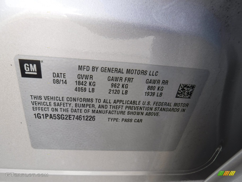 2014 Cruze LS - Champagne Silver Metallic / Jet Black/Medium Titanium photo #24