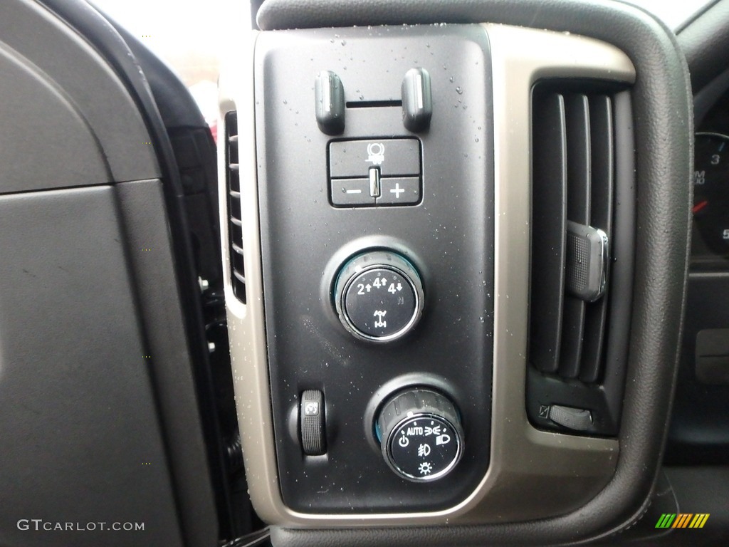 2018 GMC Sierra 2500HD Denali Crew Cab 4x4 Controls Photo #124850544