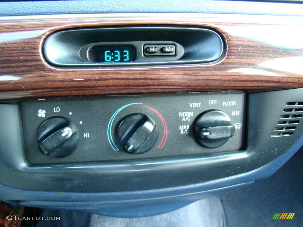 1996 Grand Marquis LS - Vibrant White / Deep Slate Blue photo #21