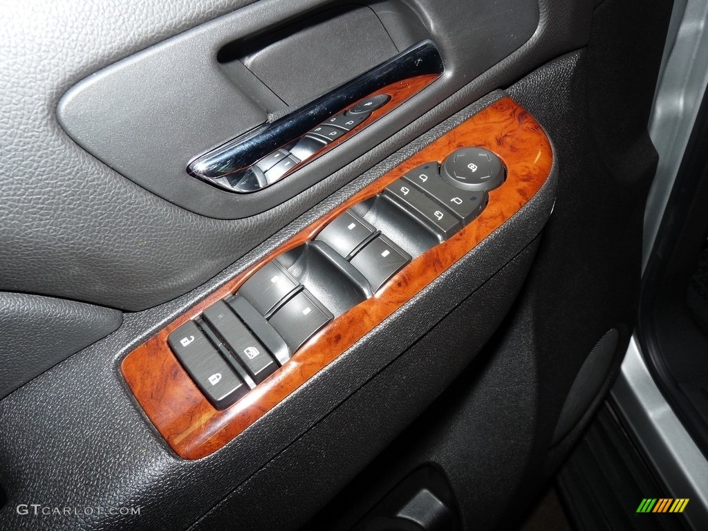 2011 Tahoe LS 4x4 - Sheer Silver Metallic / Ebony photo #9