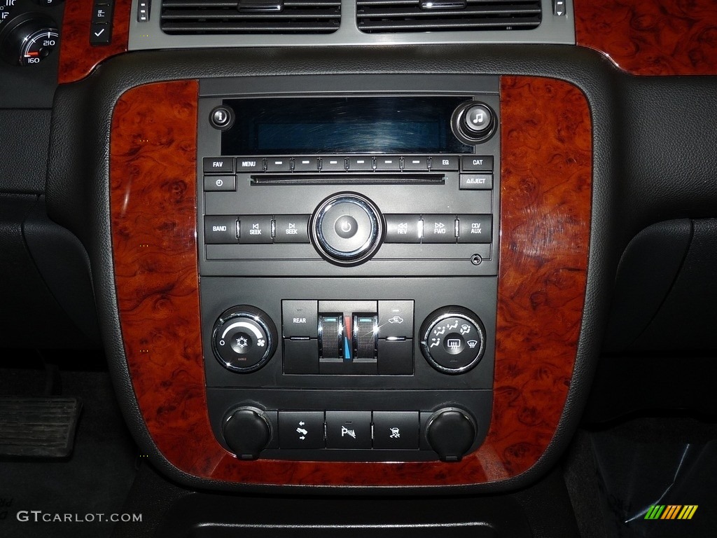 2011 Tahoe LS 4x4 - Sheer Silver Metallic / Ebony photo #12