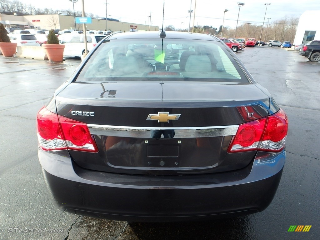 2016 Cruze Limited LT - Tungsten Metallic / Medium Titanium photo #6