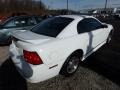 2000 Crystal White Ford Mustang V6 Coupe  photo #4