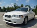Ice White - S60 2.5T Photo No. 7