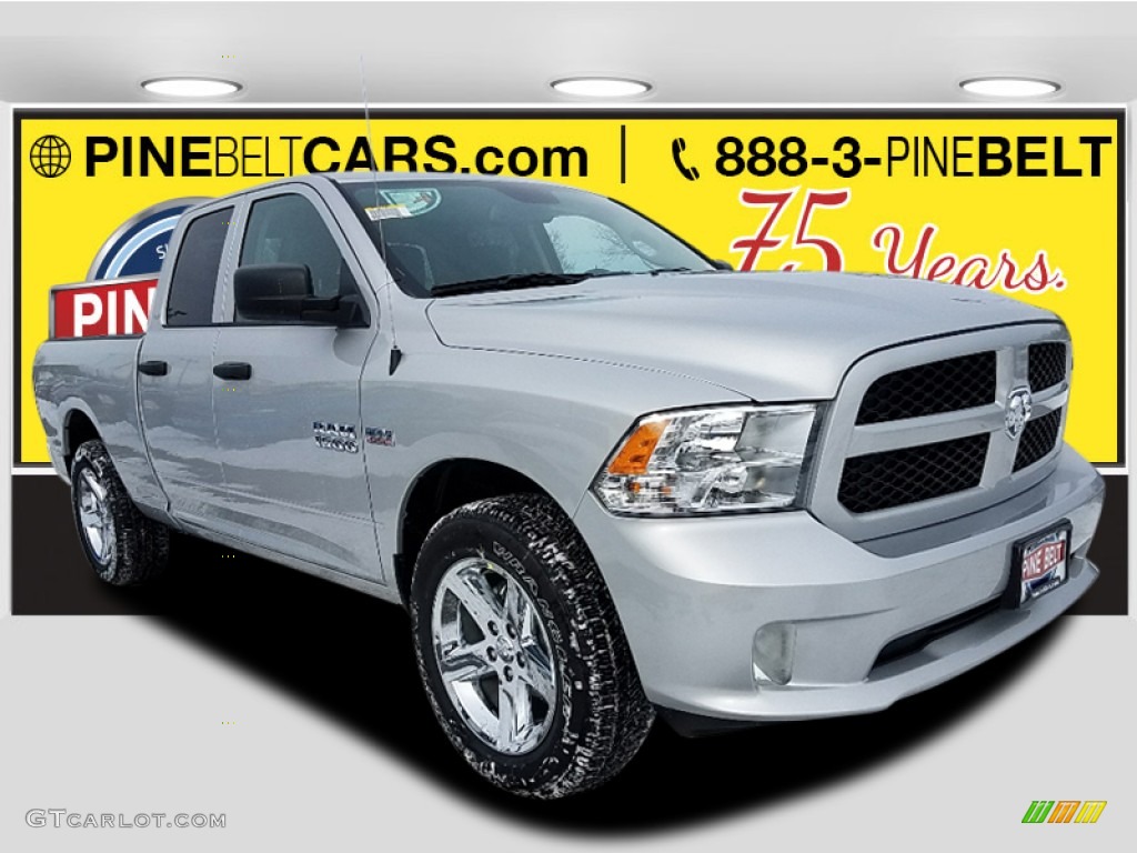 2018 1500 Express Quad Cab 4x4 - Bright Silver Metallic / Black/Diesel Gray photo #1