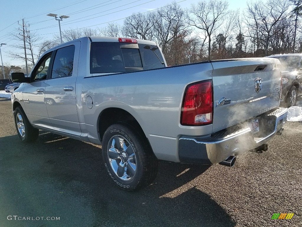 2018 1500 Big Horn Crew Cab 4x4 - Bright Silver Metallic / Black/Diesel Gray photo #4