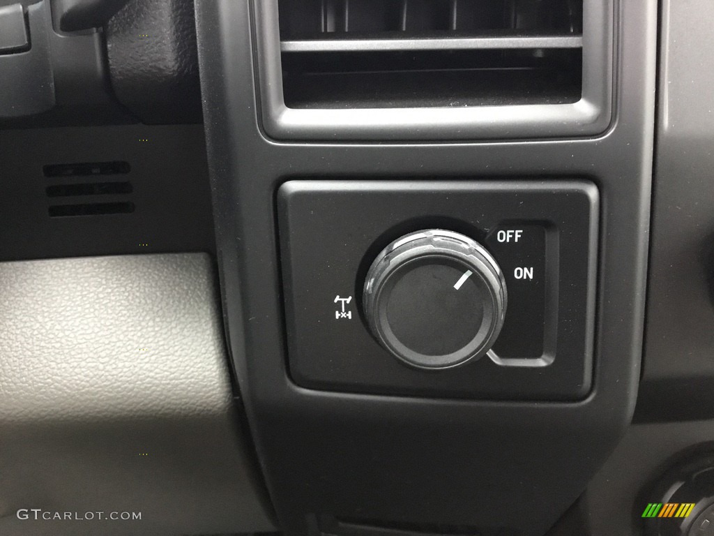 2017 F150 XL Regular Cab - Lightning Blue / Earth Gray photo #19