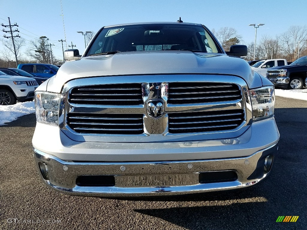 2018 1500 Big Horn Crew Cab 4x4 - Bright Silver Metallic / Black/Diesel Gray photo #2