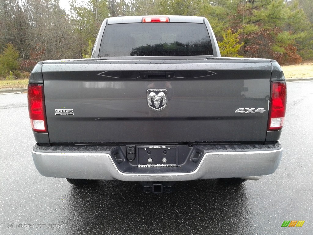 2018 1500 Express Quad Cab 4x4 - Granite Crystal Metallic / Black/Diesel Gray photo #8